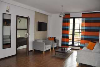 Апартаменты Holiday Apartments Browar Lubicz Krakow Stare Miasto Краков Апартаменты с 1 спальней-6